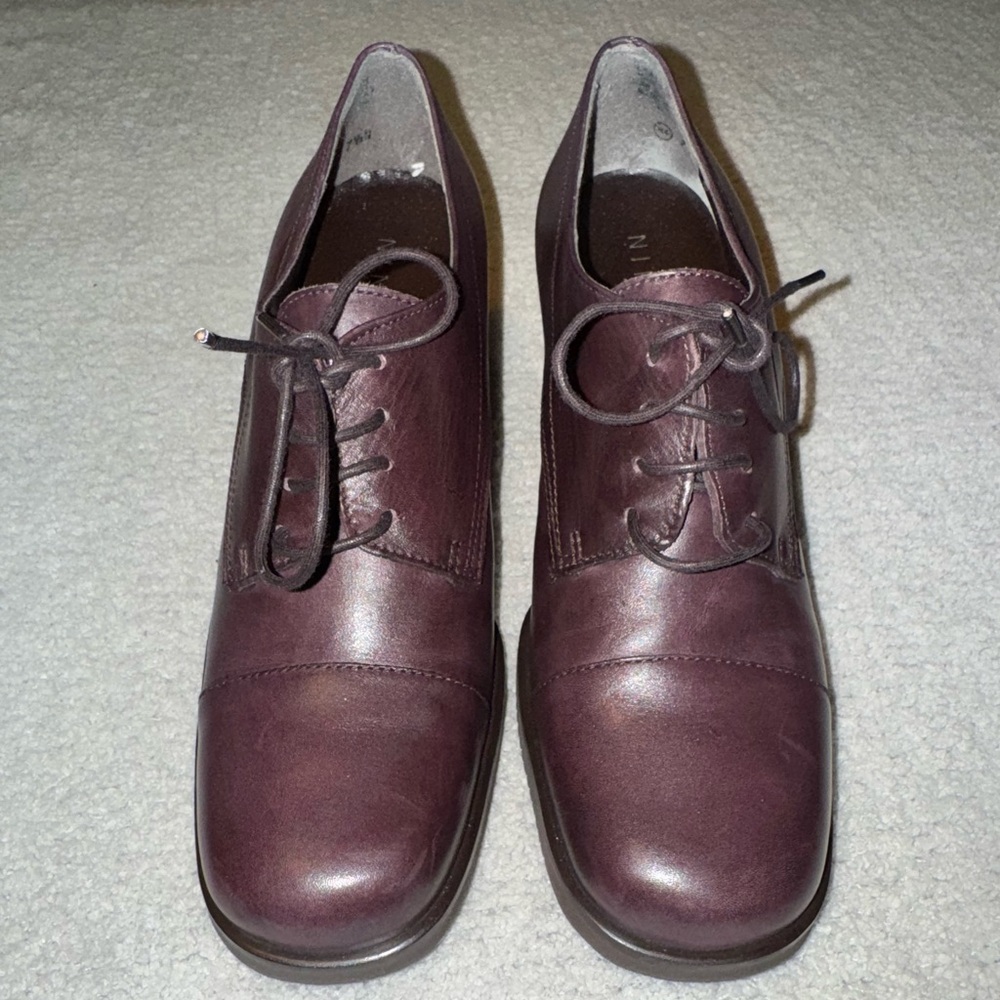 Nine West Burgundy Lace Up Heels